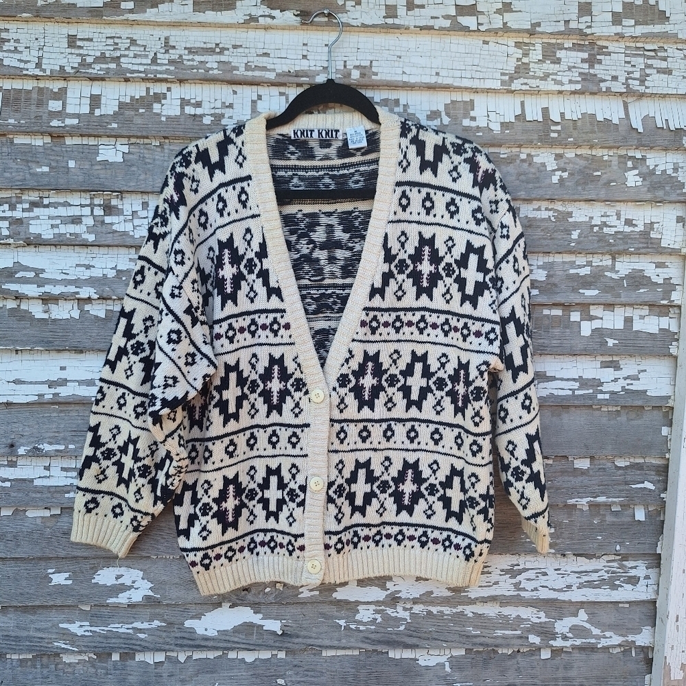 🌟 Vintage Knit Knit cardigan sweater size medium